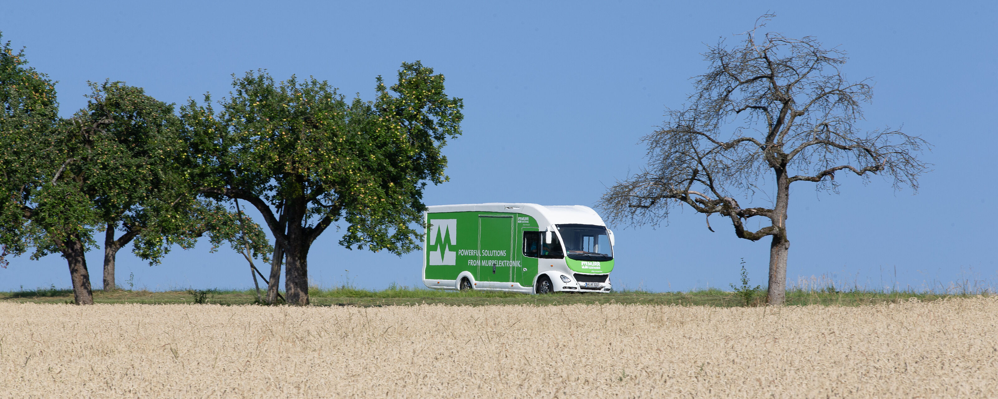 Kombi podjetja Murrelektronik na turneji po Evropi